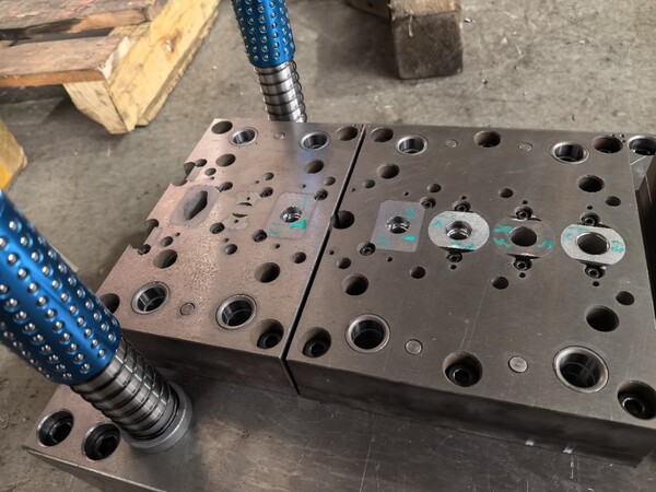 冲孔模具 PHM-100多功能模具